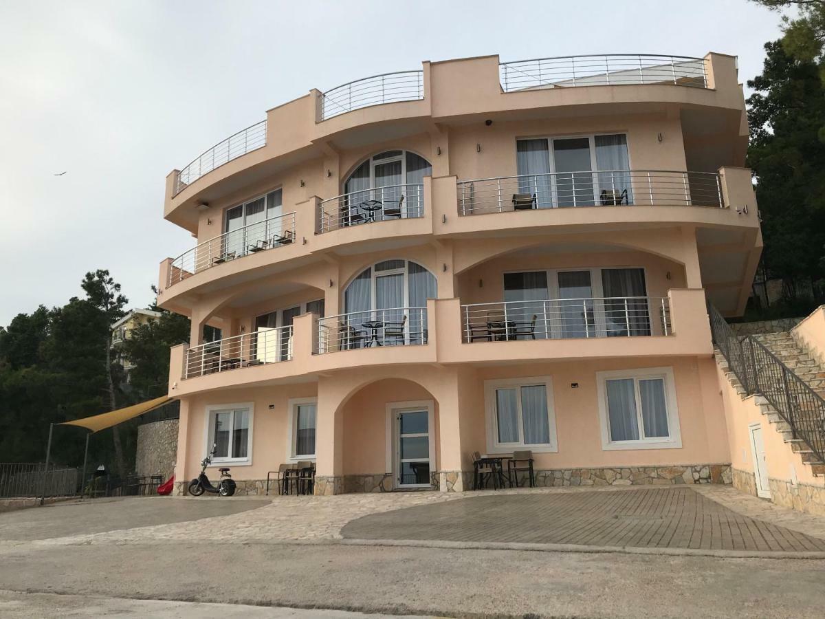 Villa Grand Bar Buitenkant foto